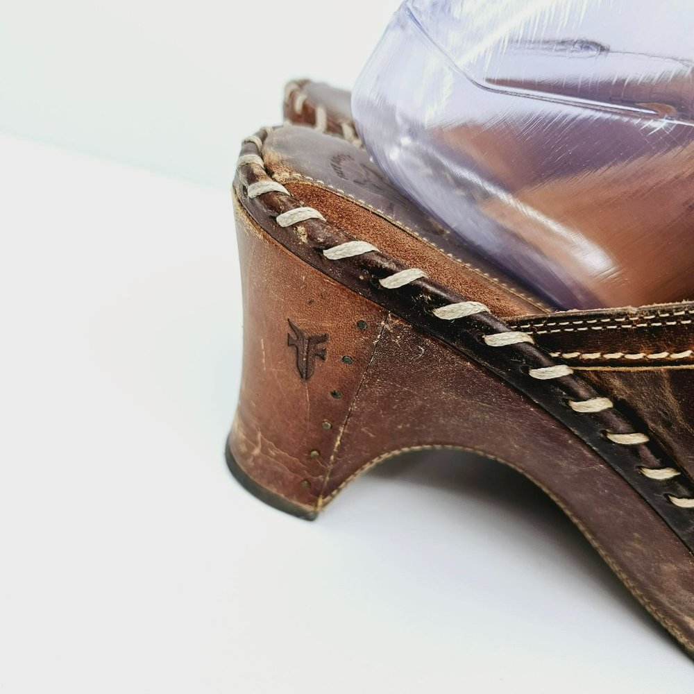 Frye Charlotte Ring Mules Clogs 9.5 M Brown Leather Distressed Stitched Rivets - Picture 14 of 16